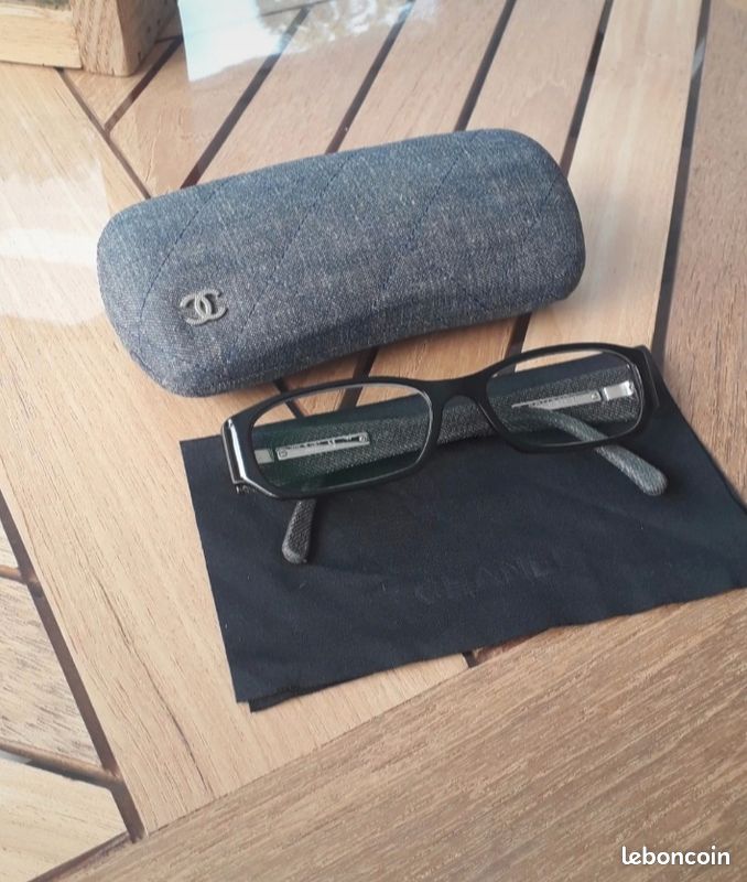 Lunettes de vue Chanel (image 1)
