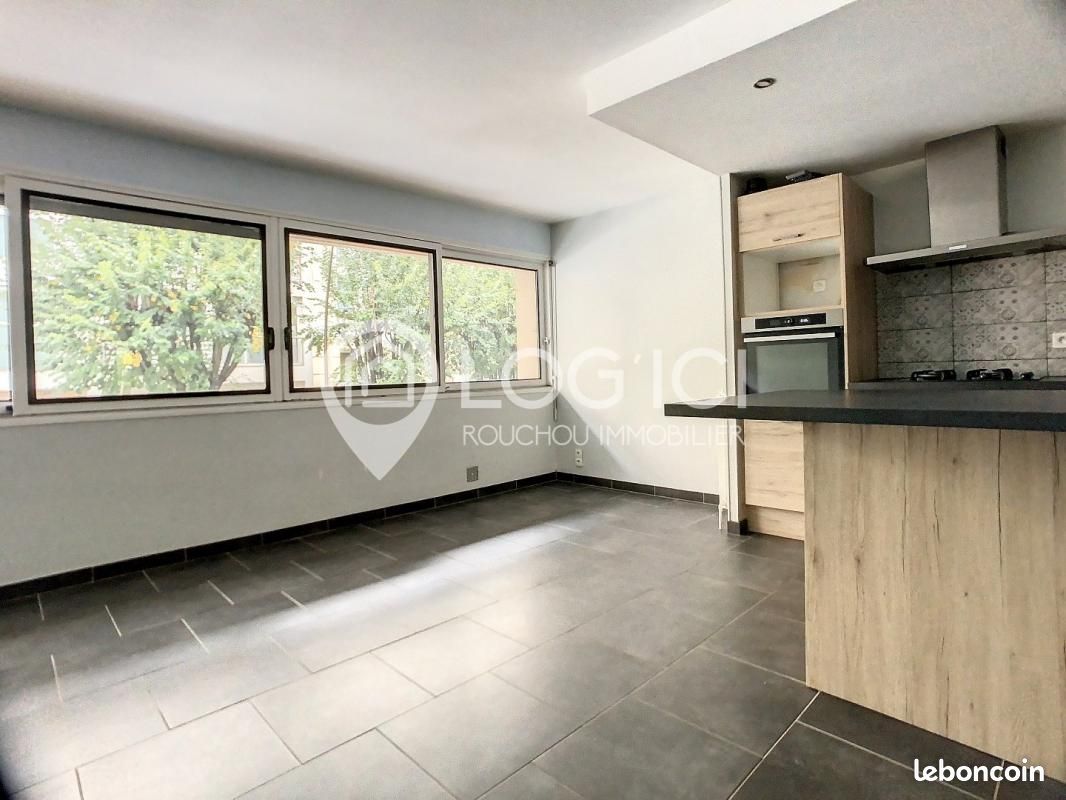 Appartement 4 pièces 84 m² - Pau 64000 (image principale 2)