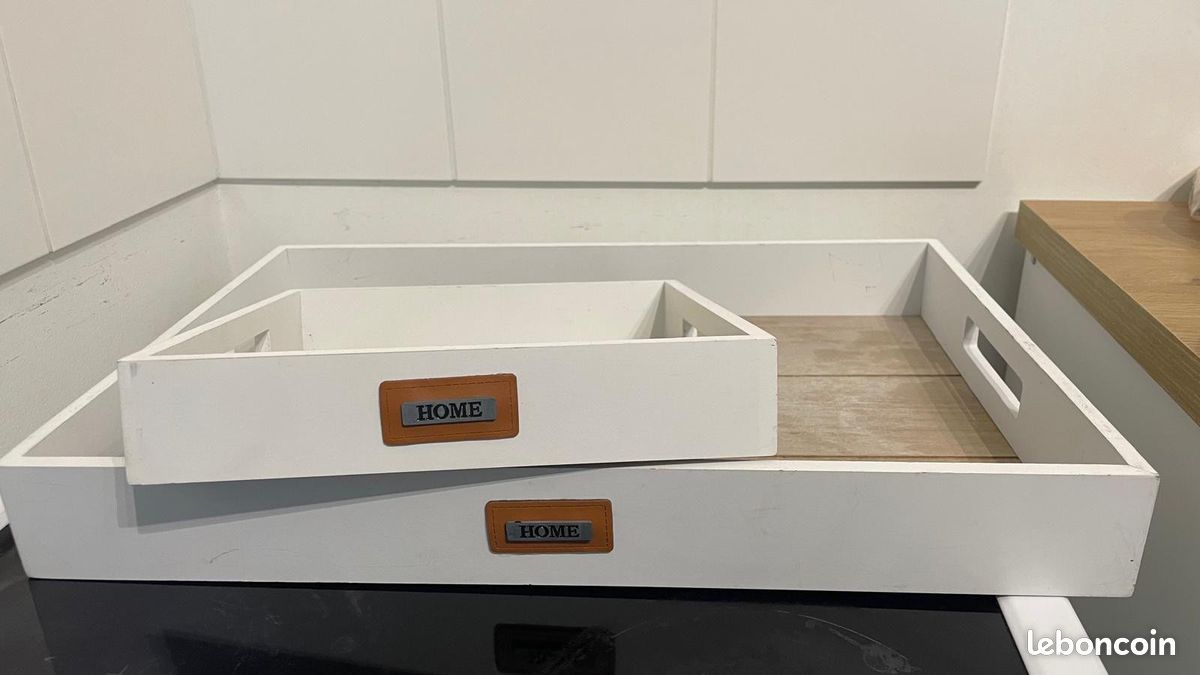 Plateaux en bois (image 1)