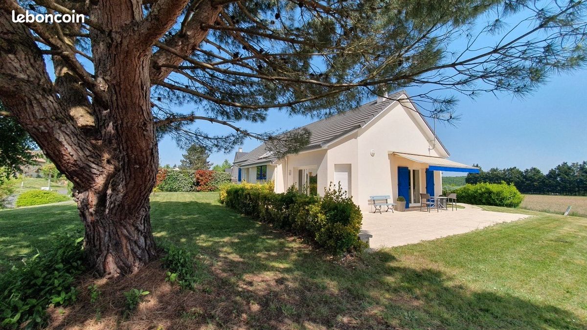 Maison 5 pièces 123 m² · à Saint-Sébastien-de-Morsent · 123 m² · 329 000 €