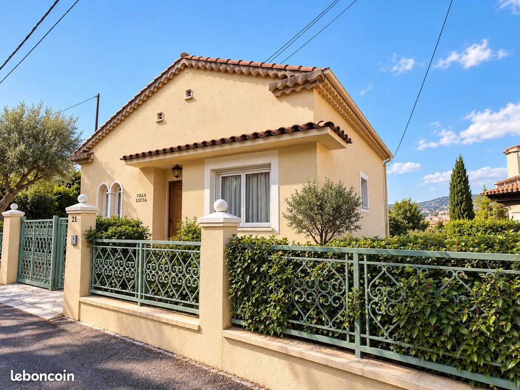 Maison 6 pièces 153 m² · à Cannes · 153 m² · 680 000 €