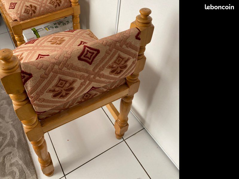 Chaises tabouret, Bois et Tissus (image 3)