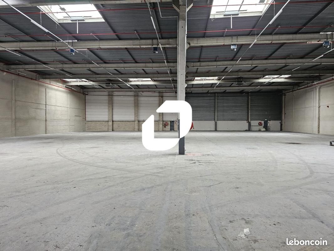 Local logistique 1 322 m² (image 5)