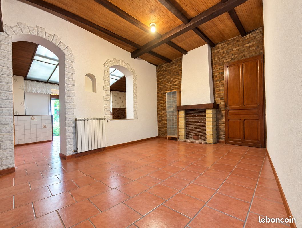 Maison 5 pièces 87 m² · à Hénin-Beaumont · 87 m² · 87 000 €