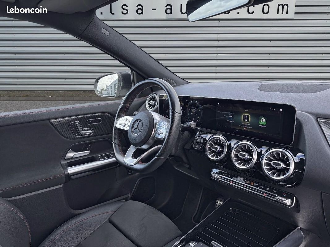 MERCEDES GLA 200 7G-DCT AMG Line (image 16)