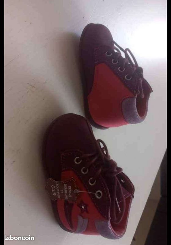 Chaussure bébé taille 19 (image 1)