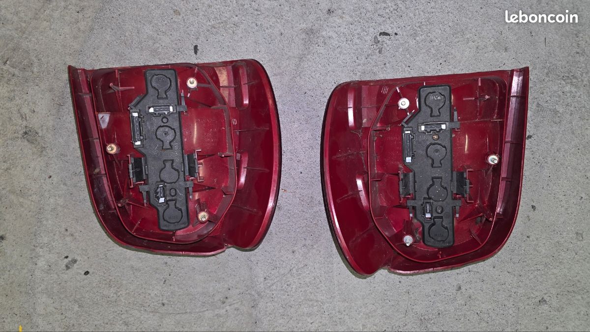 Feux arrière VW polo 6n2 (image 2)