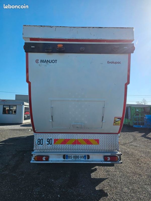 Renault Renault Lander 6x4 / 127600km / grue HIAB (image 17)