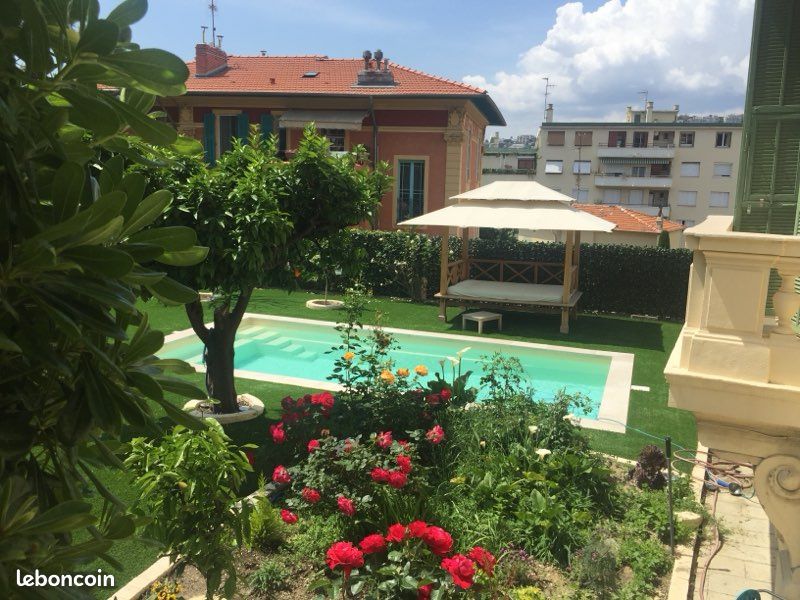 Appartement 8 pièces 200 m² · à Nice · 200 m² · 1 900 000 €