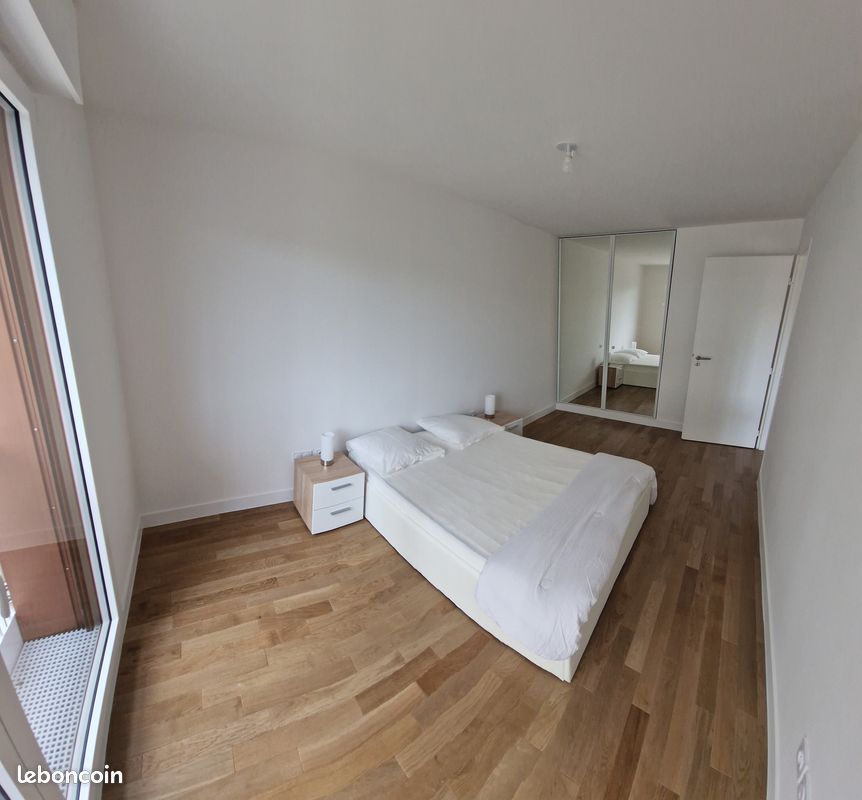 Appartement 2 pièces 50 m² · à Issy-les-Moulineaux · 50 m² · 1 940 €