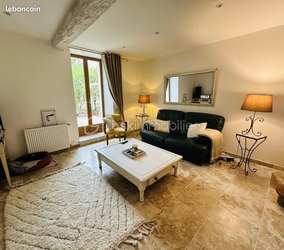 Maison 5 pièces 138 m² · à Féricy · 138 m² · 395 000 €