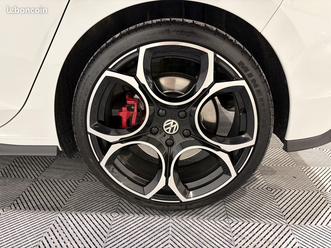 Volkswagen golf 2.0 tsi 245 dsg7 gti (image 19)