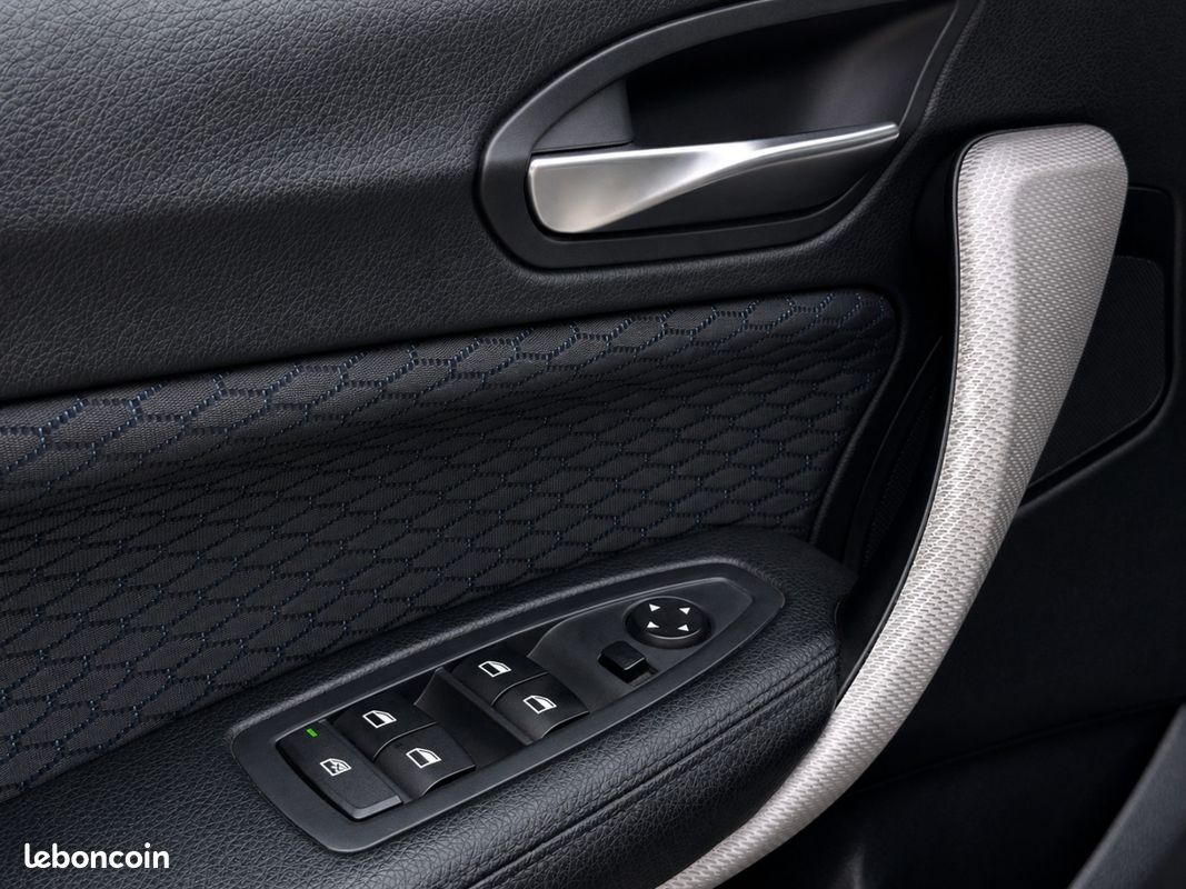 BMW SERIE 1 118i 1.5 TwinPower Turbo - Look Complet M140i – 187 ch E85 Shiftech – Échappement Sur Mesure (image 18)