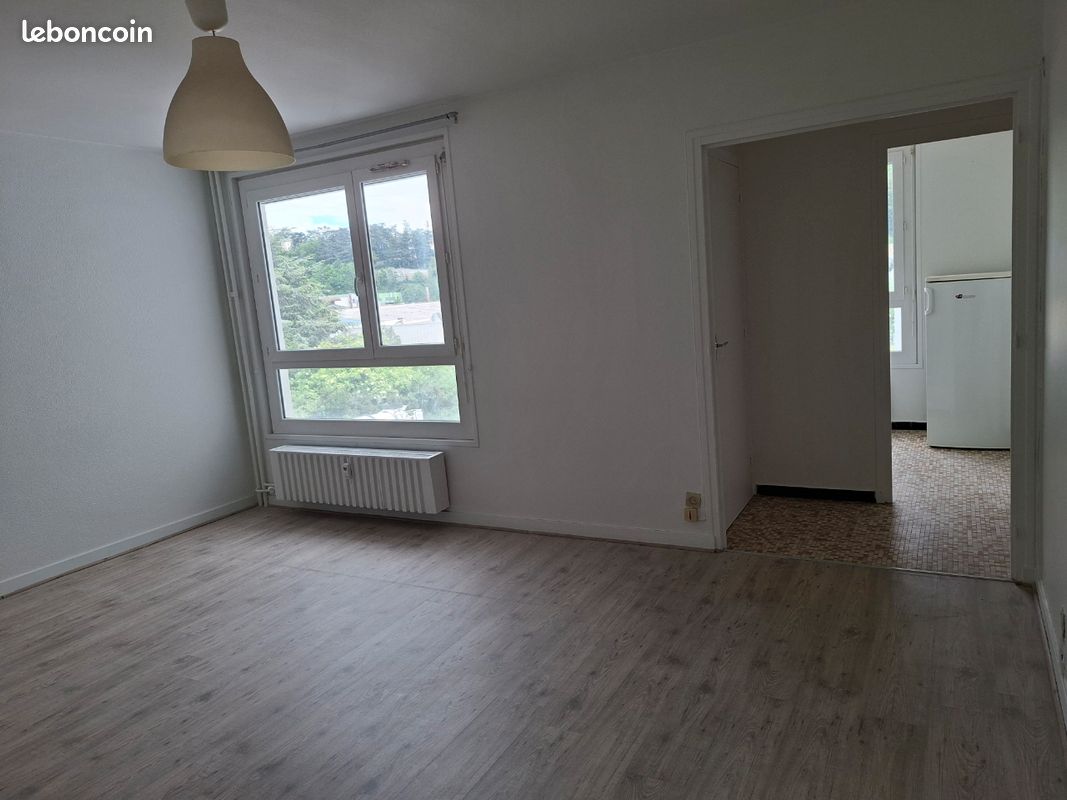 Appartement 1 pièce 31 m² · à Saint-Étienne · 31 m² · 38 900 €