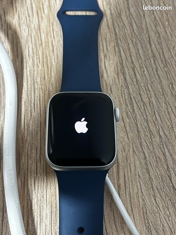 Apple Watch (image 6)