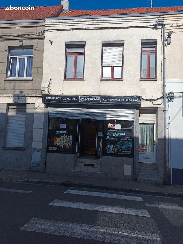 Appartement 5 pièces 140 m² · à Calais · 140 m² · 115 000 €