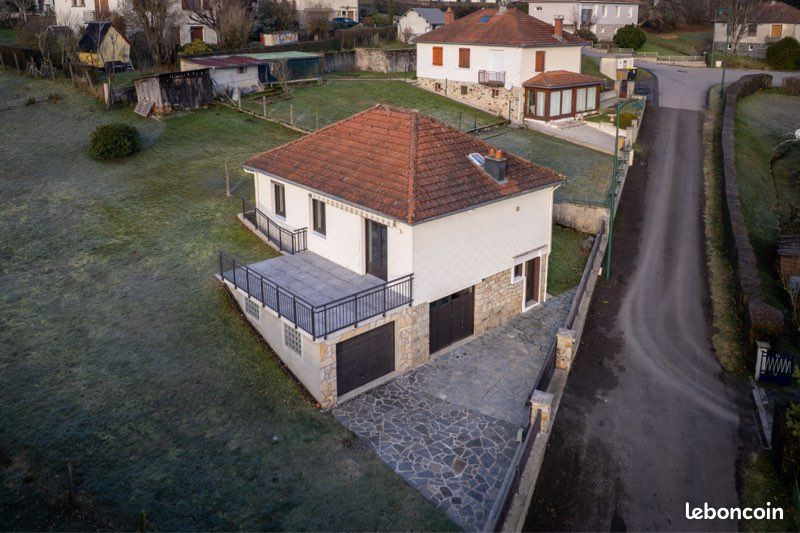 Maison 4 pièces 67 m² · à Bourg-Lastic · 67 m² · 780 €