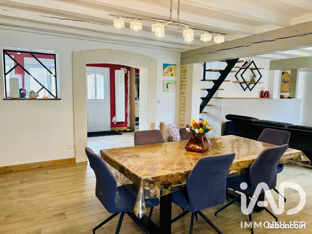 Maison 6 pièces 148 m² · à Clévilliers · 148 m² · 259 000 €