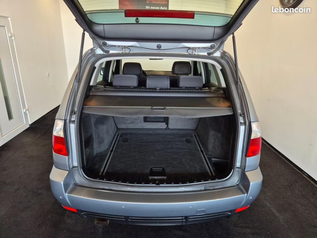 BMW X3 xDrive20d 177 ch BVA / Attelage Sièges chauffants Radar AV-AR 4x4 (image 16)