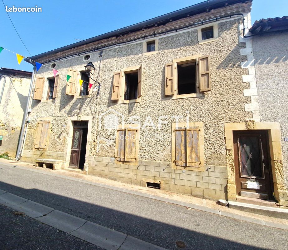 Maison 6 pièces 220 m² · à Auzas · 220 m² · 169 000 €