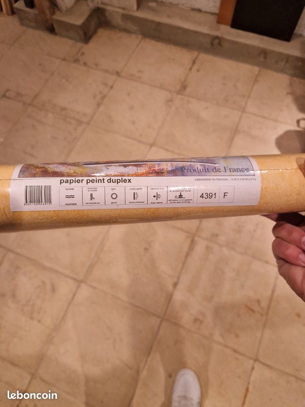 Rouleau papier peint (image 1)