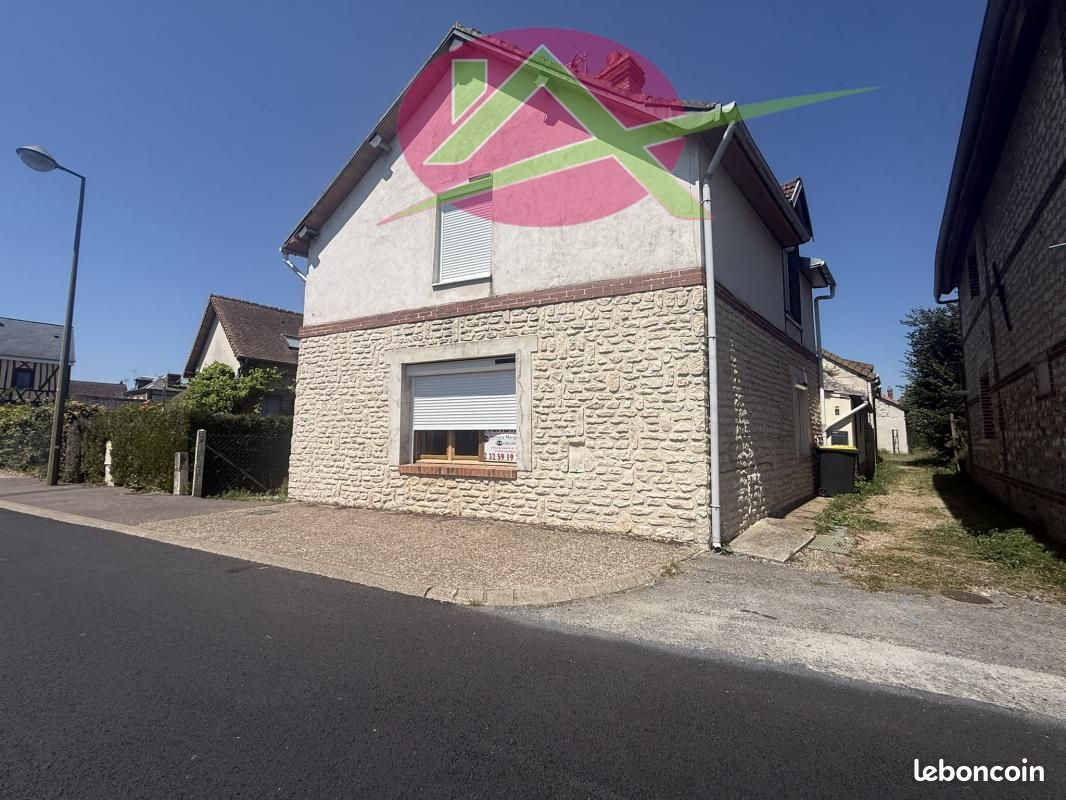 Maison 4 pièces 105 m² · à Poses · 105 m² · 147 000 €