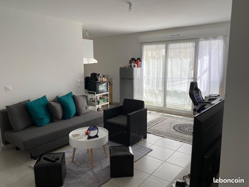 Appartement 2 pièces 42 m² · à Villeurbanne · 42 m² · 860 €/mois