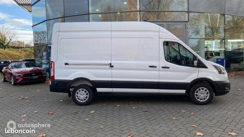Ford Transit 2t Véhicule utilitaire ou Société T350 L2H2 2.0 EcoBlue 130ch Trend (image 7)