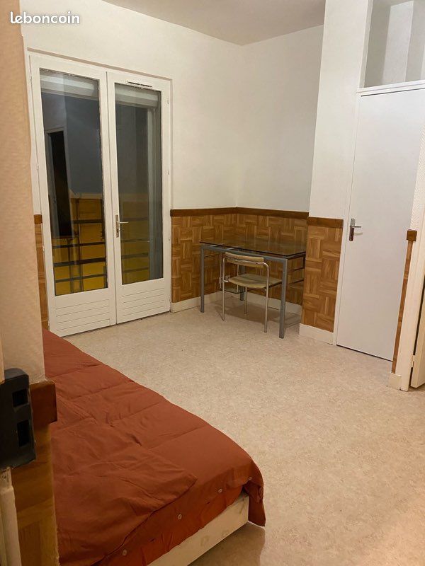 Appartement 1 pièce 20 m² · à Limoges · 20 m² · 340 €