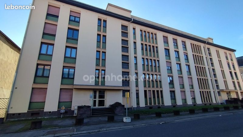 Appartement 5 pièces 148 m² · à Bar-le-Duc · 148 m² · 86 000 €