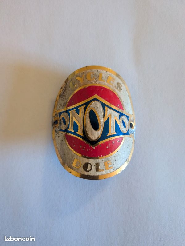 Badge De Vélo Rochet Argenté - Tête De Vélo Ancien Vintage Années 50 - Fabriqué En France