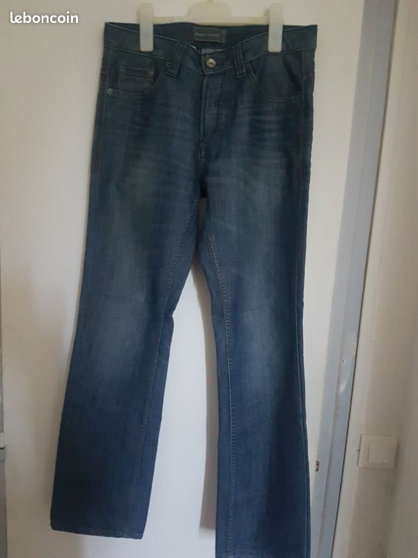 Vente de vêtements (image 2)