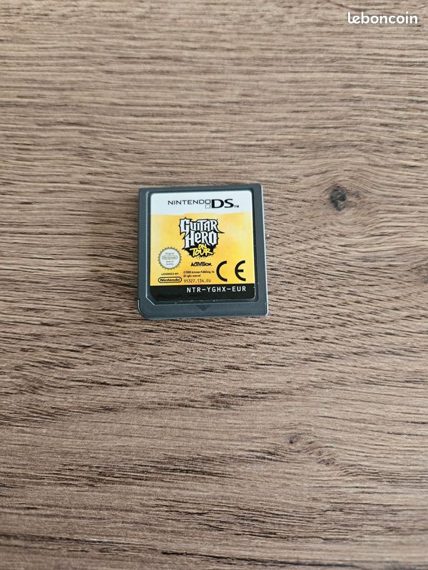 Jeu nintendo DS guitar hero on tour (image 1)