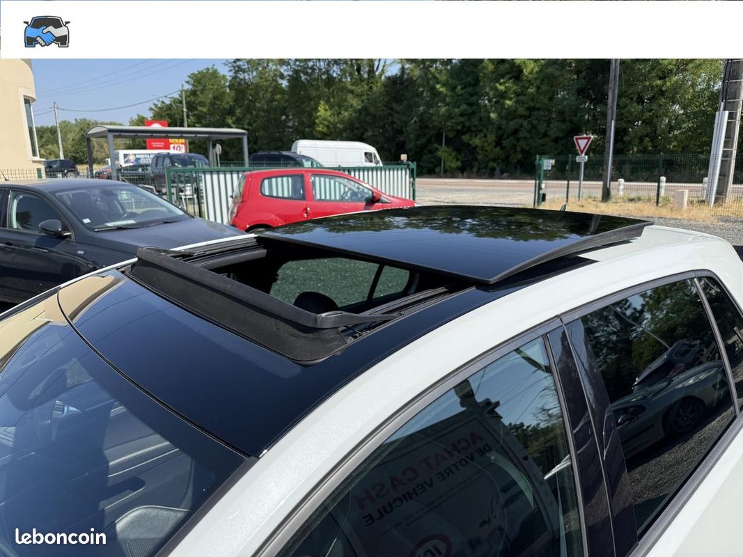 VOLKSWAGEN GOLF GTD 2.0 TDI 184 CV - 1ere main  + 4 jantes hiver (image 9)