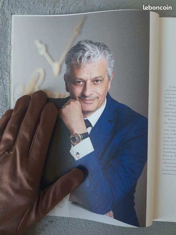 Livre Breguet - Le Quai De L'Horloge N°8 - Catalogue En Bon état, Lecture Sans Souci