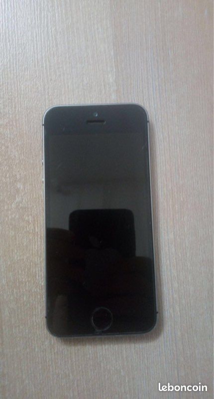 Iphone 5s tres bon etats (image 2)