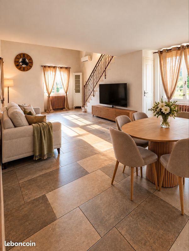 Maison 4 pièces 117 m² · à Saint-Mitre-les-Remparts · 117 m² · 487 000 €