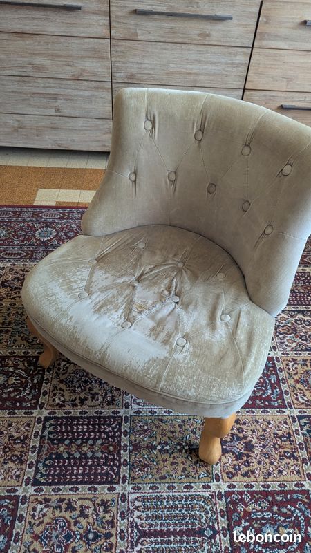 Fauteuil crapaud velours - gris (image 1)