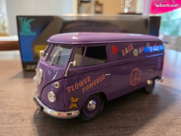 VOLKSWAGEN CADDY MK1 KAMEI Street Fighter Solido 1/18 Voiture miniature