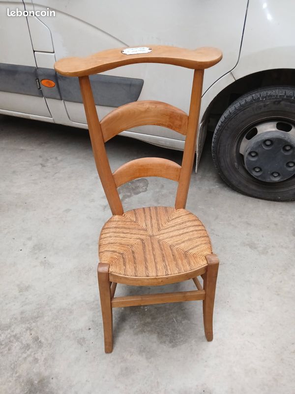Chaise d'église en chêne (image 2)