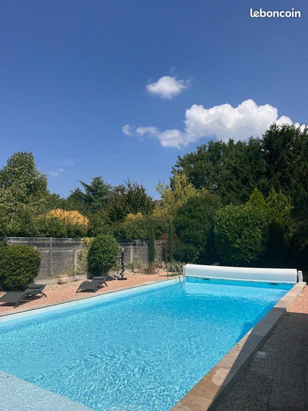 Maison 6 pièces 185 m² · à Bourg-en-Bresse · 185 m² · 624 900 €