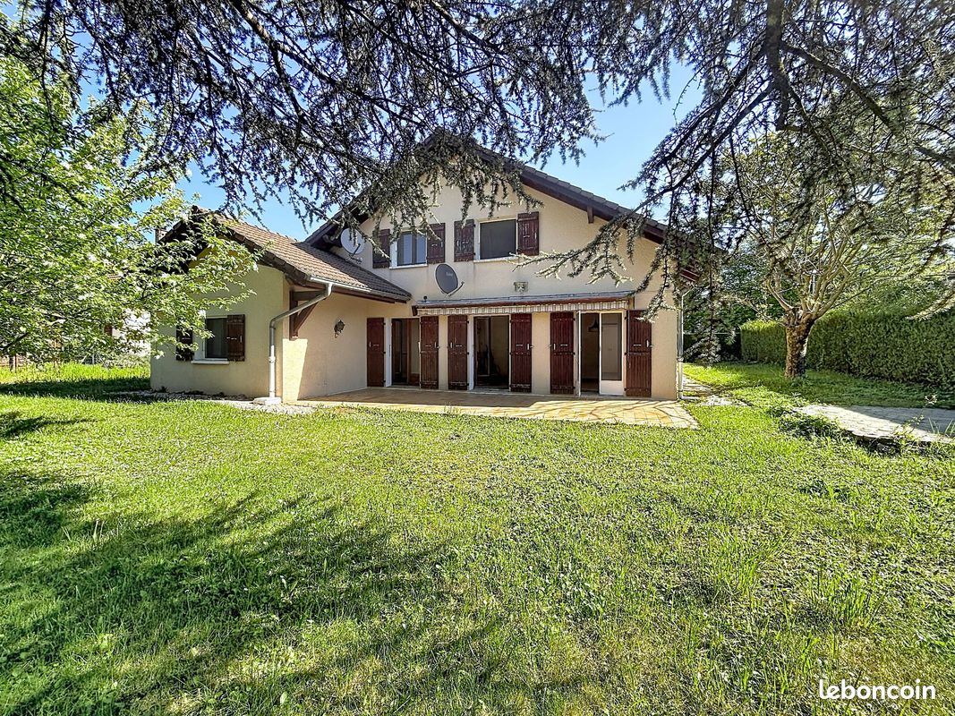 Maison 6 pièces 144 m² · à Saint-Genis-Pouilly · 144 m² · 830 000 €
