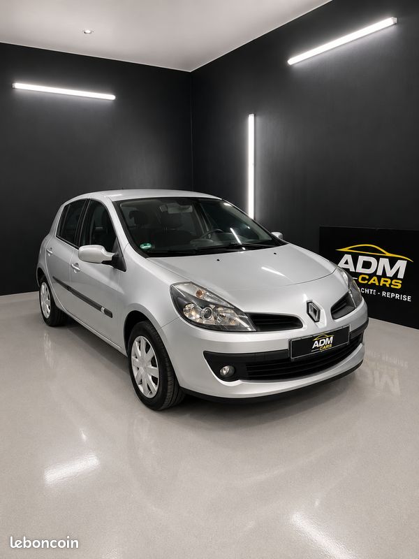 Renault CLIO 3 1.2 16V 75CH - Kit Distribution Neuf - Sièges chauffants (image 3)