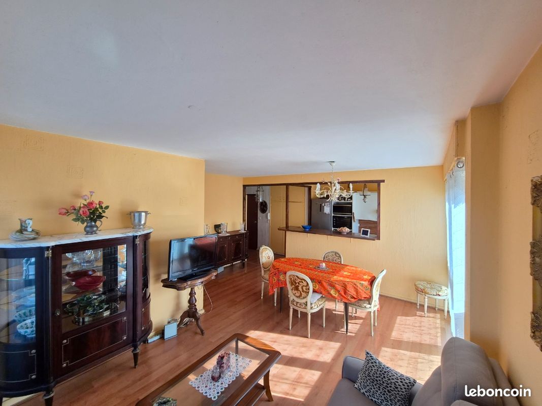 Appartement 3 pièces 66 m² · à Fontenay-le-Fleury · 66 m² · 185 000 €