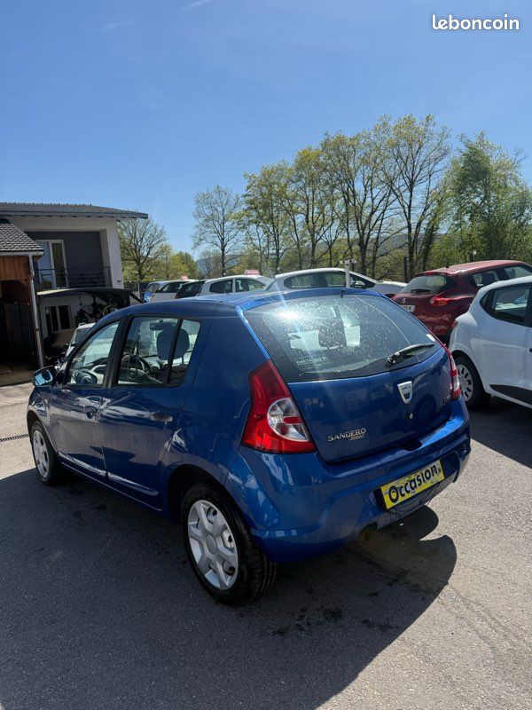 Dacia Sandero 1l4 mpi 75cv lauréate (image 3)
