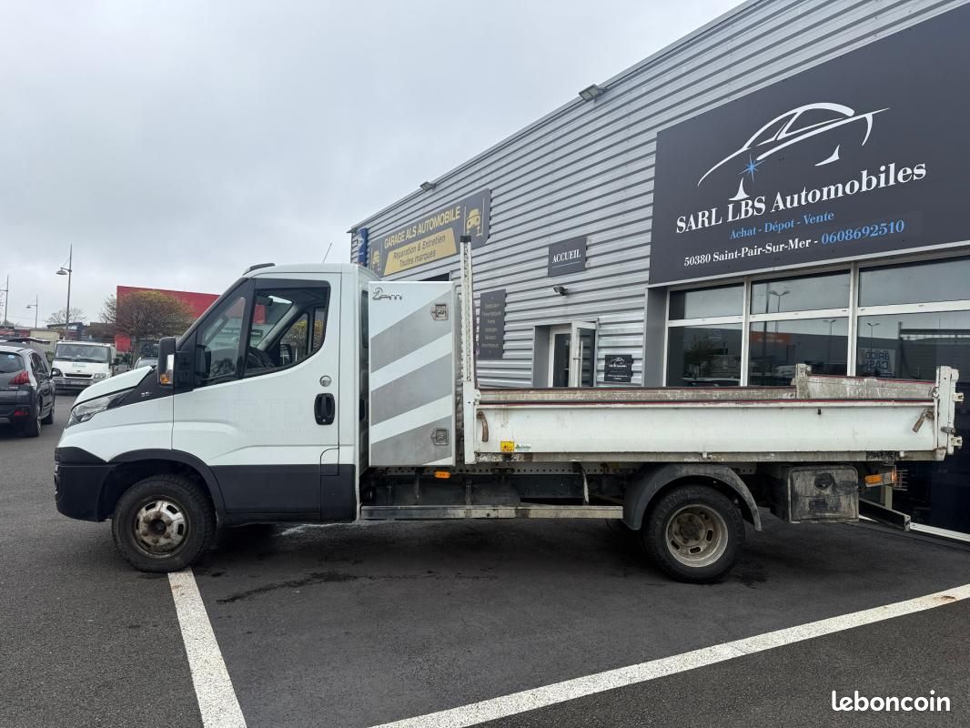 Iveco Daily CHASSIS CABINE 35 C 15H 150ch 3450 BVM6 (image 2)