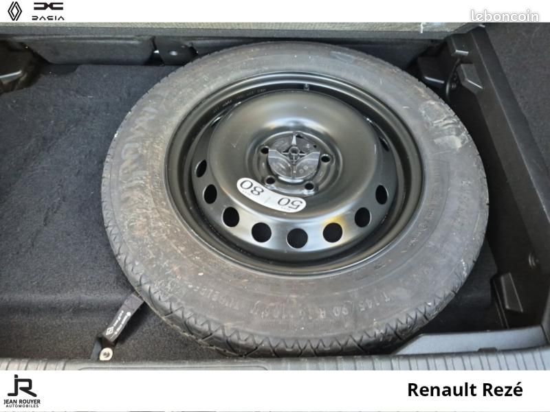 Renault Captur 1.6 E-Tech hybride 145ch Techno Fast Track (image 29)