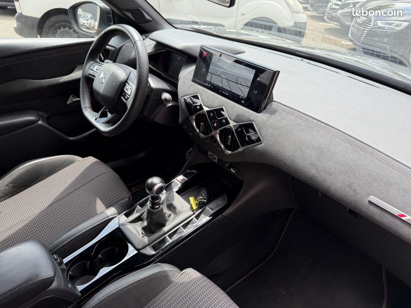 Ds DS 3 CROSSBACK ESSENCE 100CH PERFORMANCE LINE (image 11)