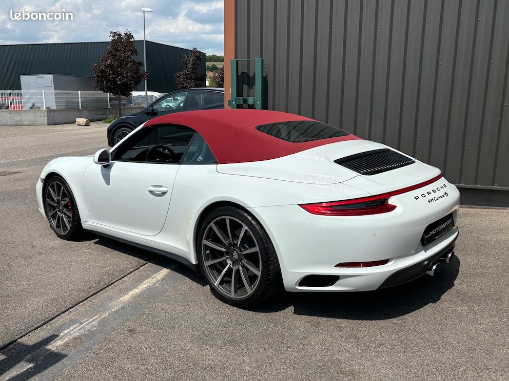 Porsche 911 991.2 Carrera 4S Cabriolet (image 3)