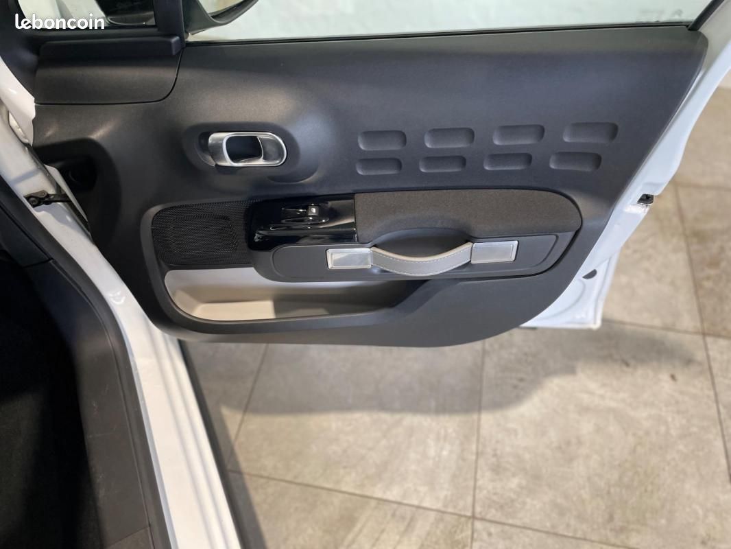 Citroën C3 SOCIETE BLUEHDI 100 S&S BVM6 FEEL BUSINESS R (image 25)
